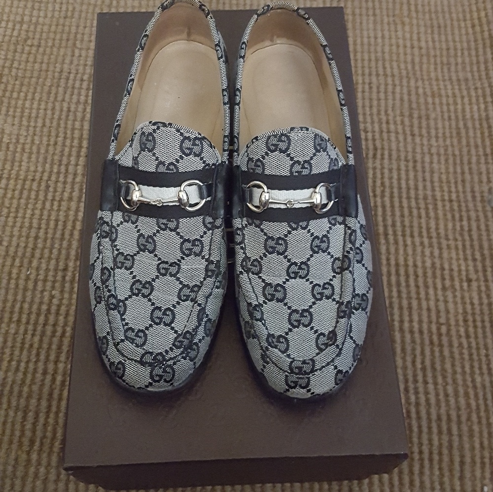 Women's Loafer